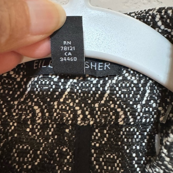 Eileen Fisher Rosette Jacquard Jacket Women's Black and White Patterned Jacket M - Picture 10 of 16